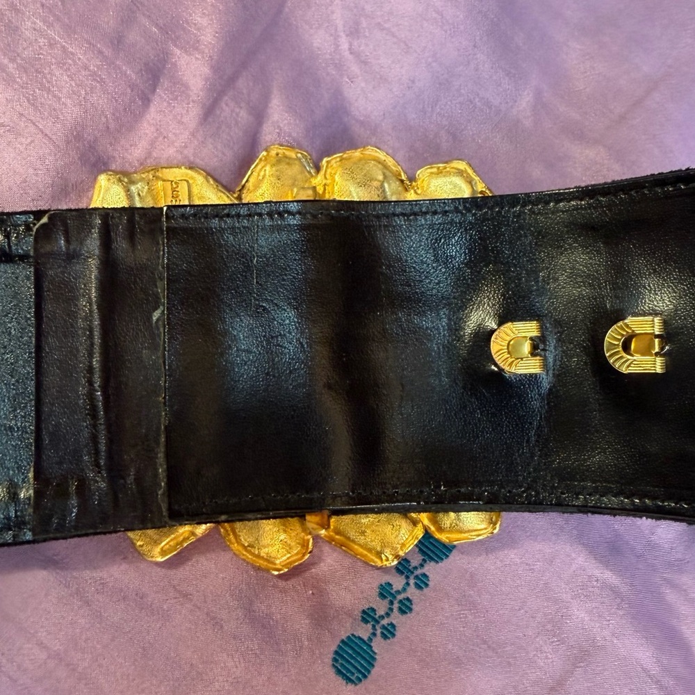 Black Gem-Embellished Women's Belt with Gold Ring Accent - Picture 5 of 6
